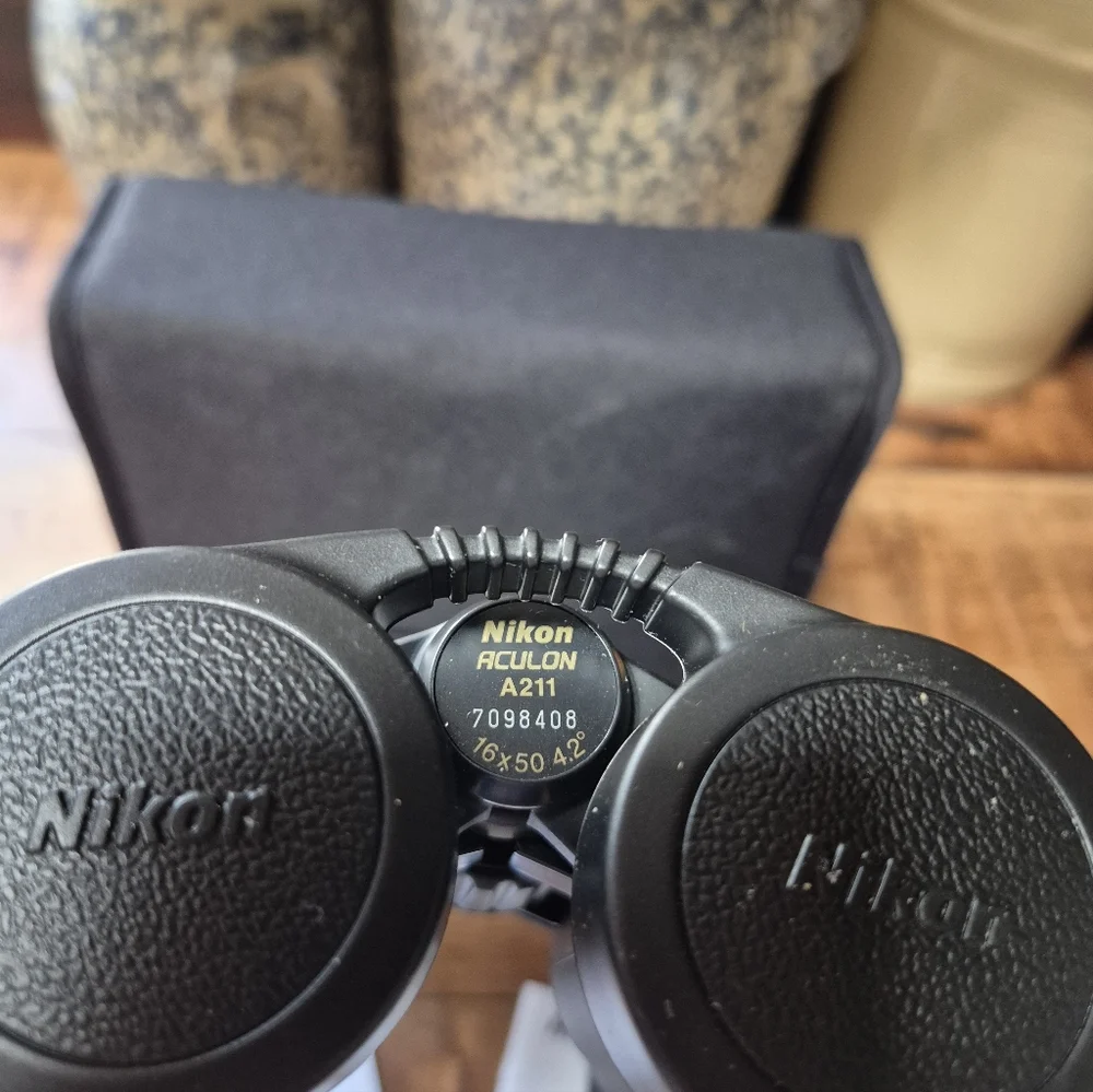 Nikon Binoculars - Aculon A211 16x50 4.2°